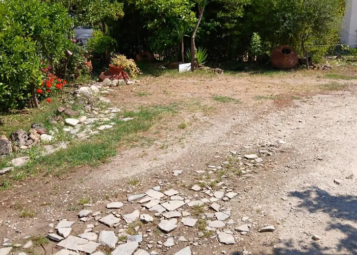 Alana Cozy Place アパート リメナリア